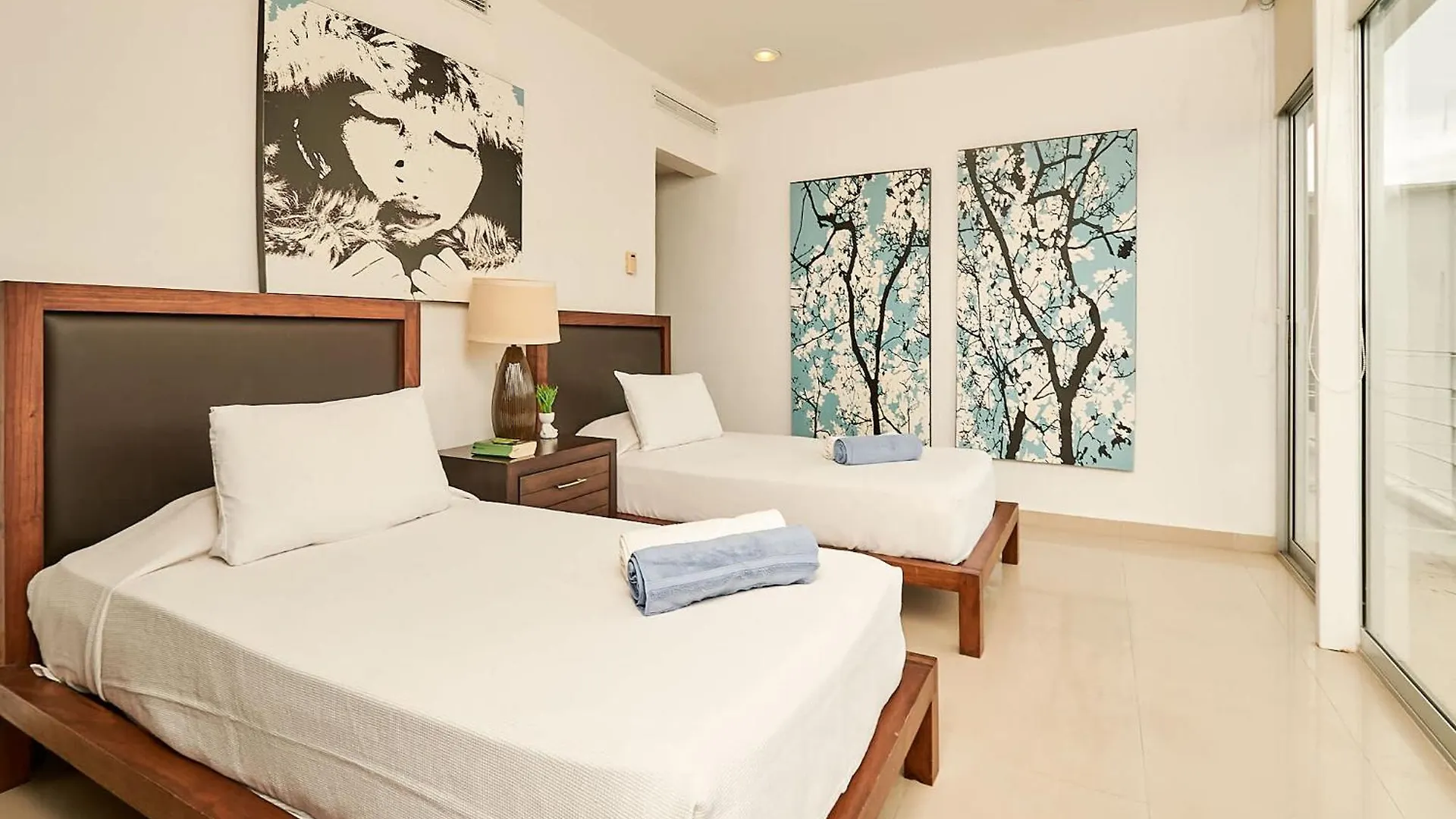 Tranquil Stay With Pool Private Terrace And Bbq Playa del Carmen Apartment