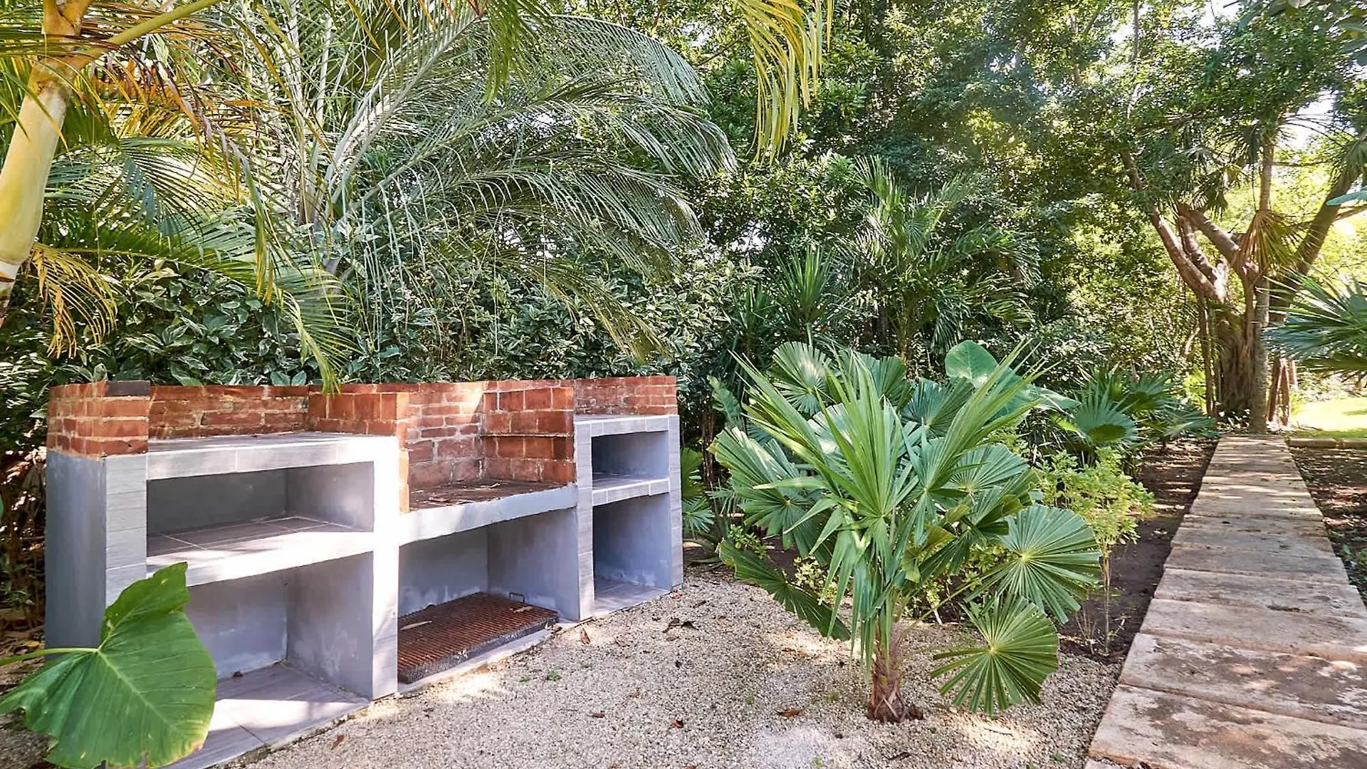 Apartment Tranquil Stay With Pool Private Terrace And Bbq Playa del Carmen